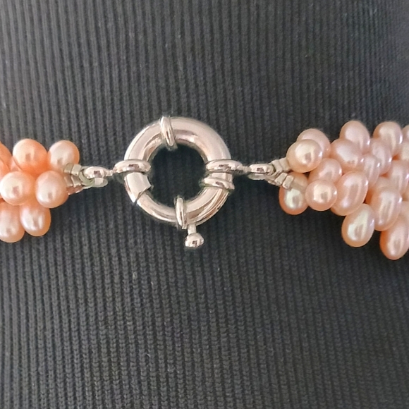 Coral and Peach Colored Shells And Stones With Faux Pearls necklace - Picture 5 of 10